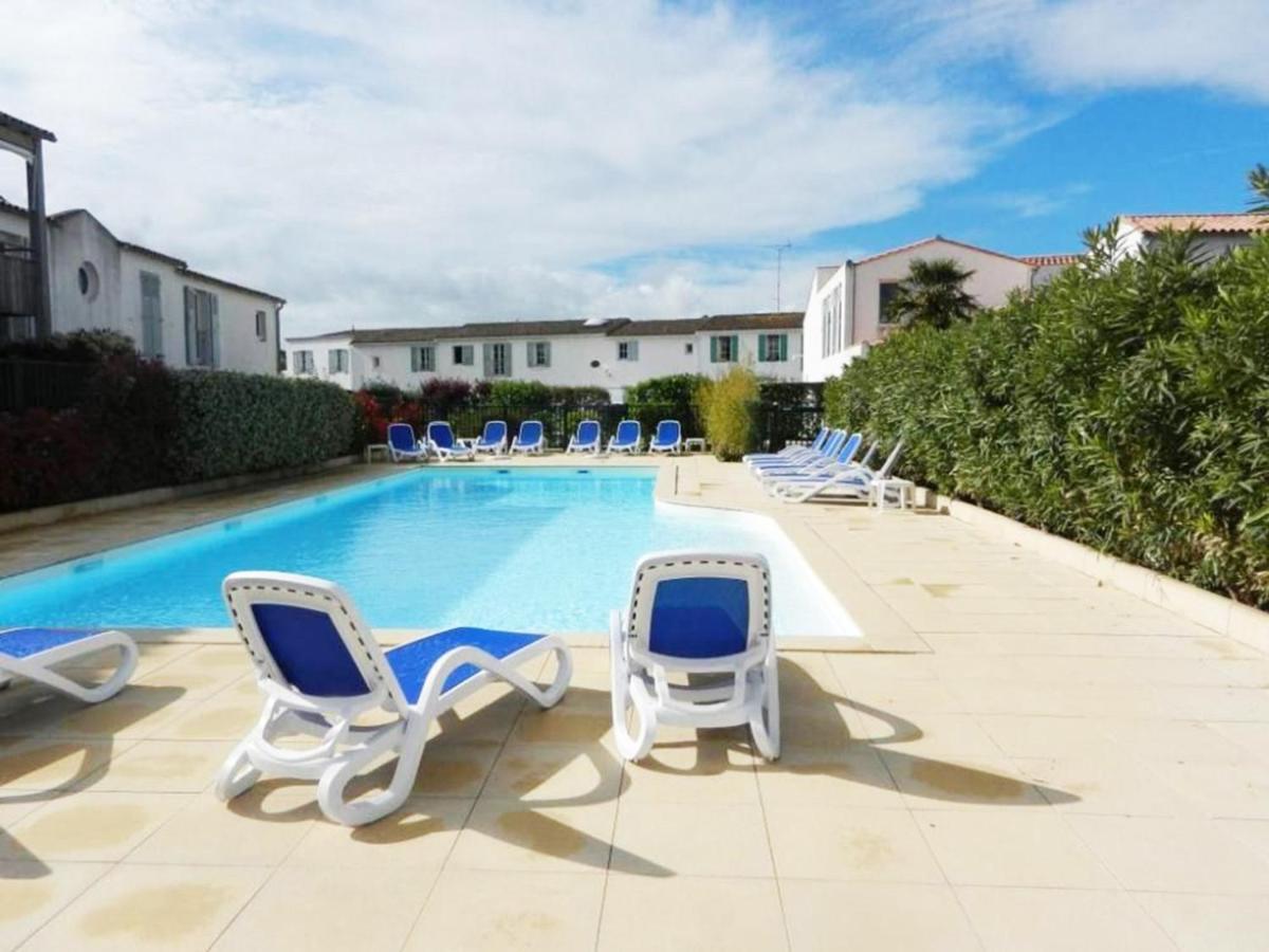 La Jolie Brise Appartement Dans Residence Avec Piscine 라플로트 외부 사진